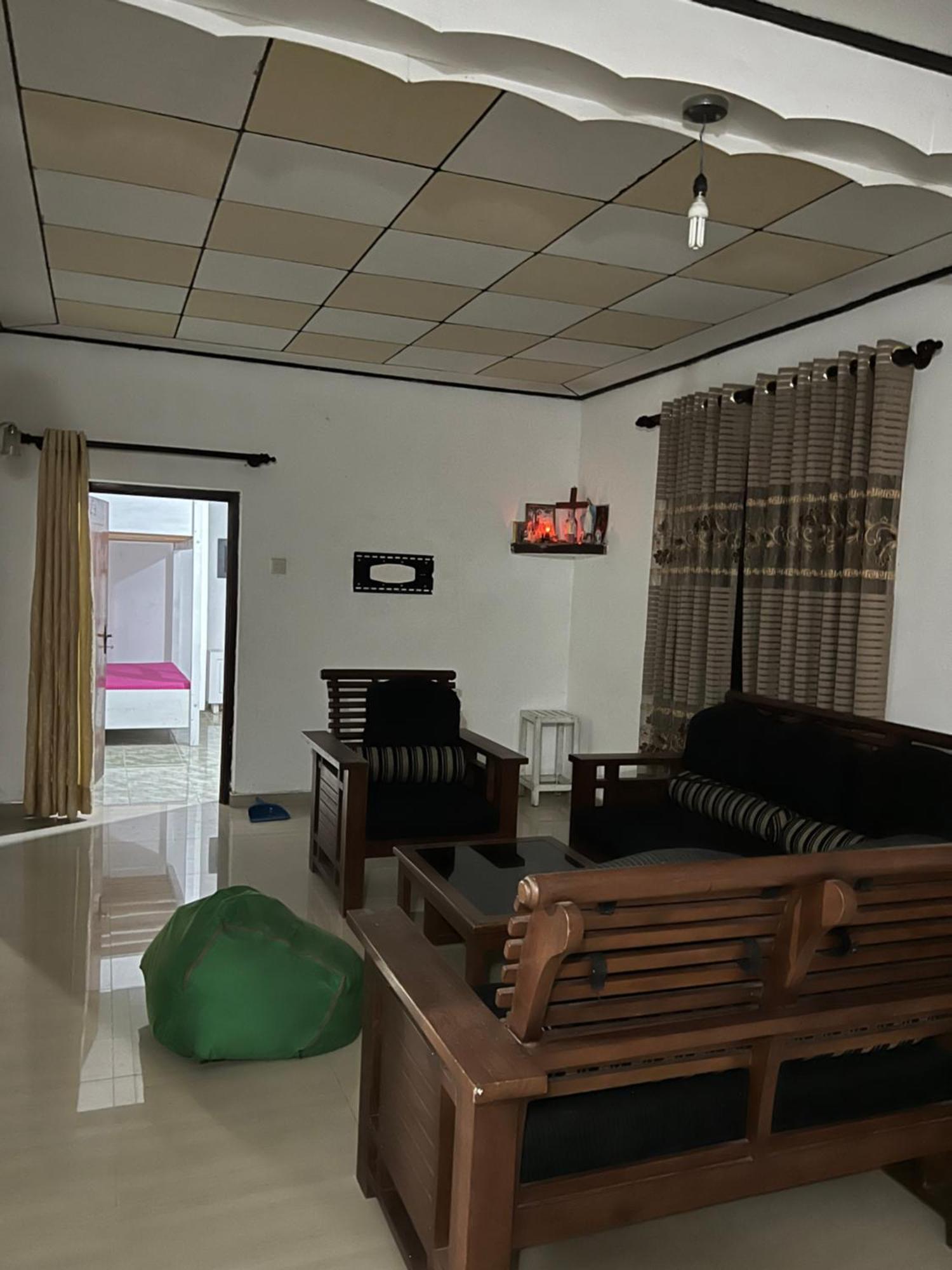 Honey Beach Hostel Negombo Exteriér fotografie